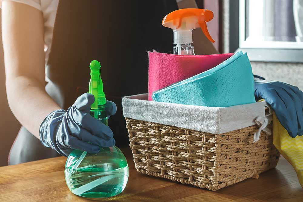 Read more about the article 6 Reasons Why You Should Clean Your Home Regularly